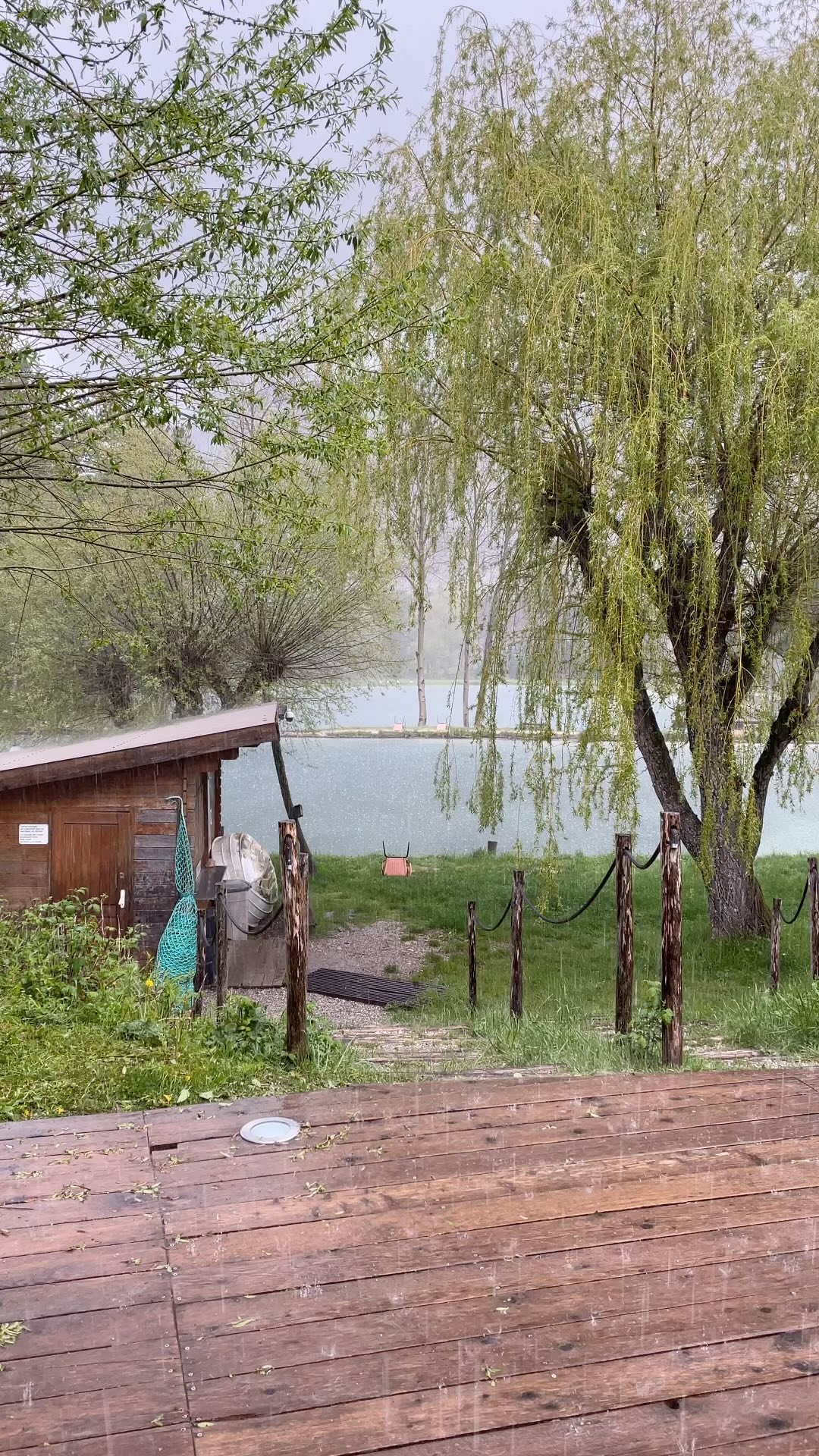 En raison de la météo, nous n’ouvrirons exceptionnellement pas aujourd’hui 
Le restaurant La Source et la pêche à la truite resteront fermés 🌧️ 
Nous vous remercions pour votre compréhension 
Nos jours d’ouverture et horaires : 
- vendredi, samedi et dimanche de 10h à 17h 

À bientôt ! 🌞🌿😎